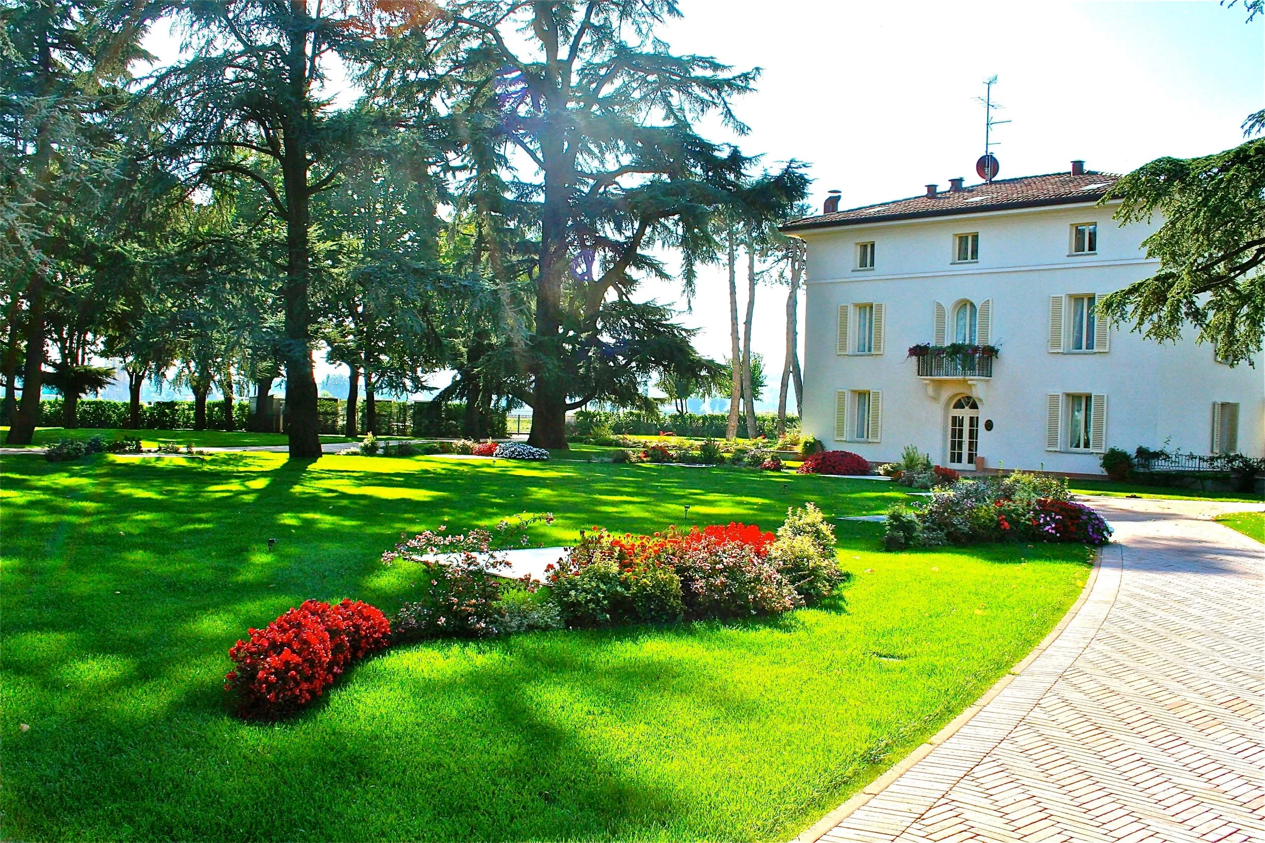 A charming golf stay in a antique Villa