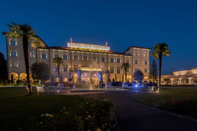 Savoia Hotel Regency