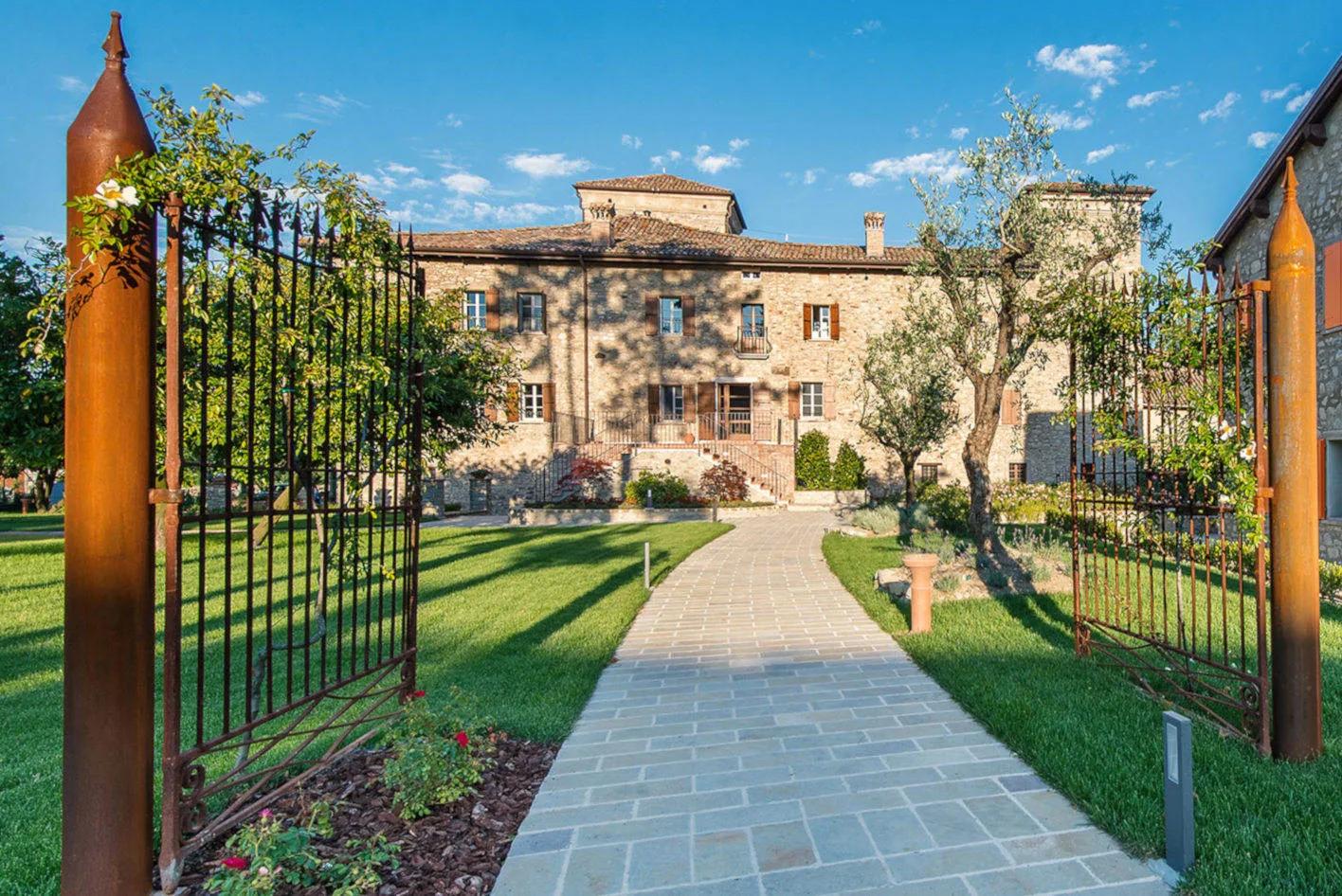 Golf and luxury Relax in the beautiful lands of Reggio Emilia