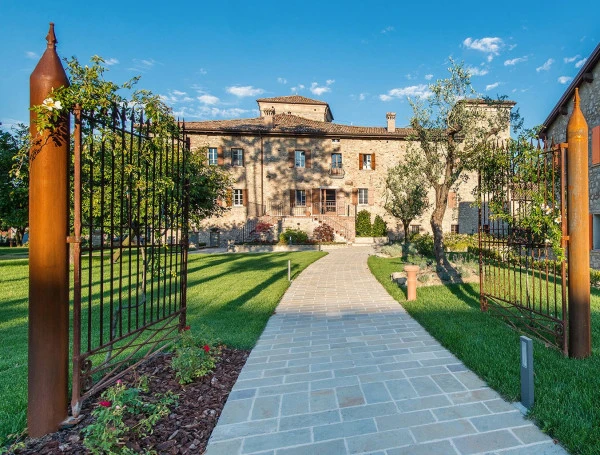 Golf and luxury Relax in the beautiful lands of Reggio Emilia